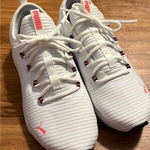 Puma Women's White and Pink Athletic Shoes